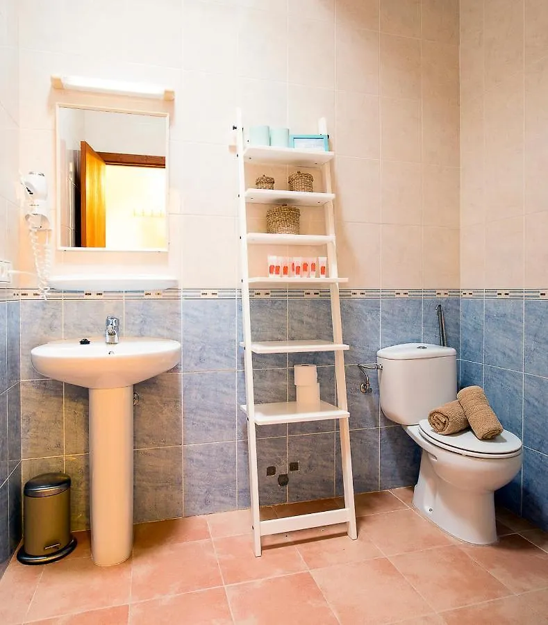 Apartamentos Molina 9-10-11 Es Calo  Es Calo (Formentera)