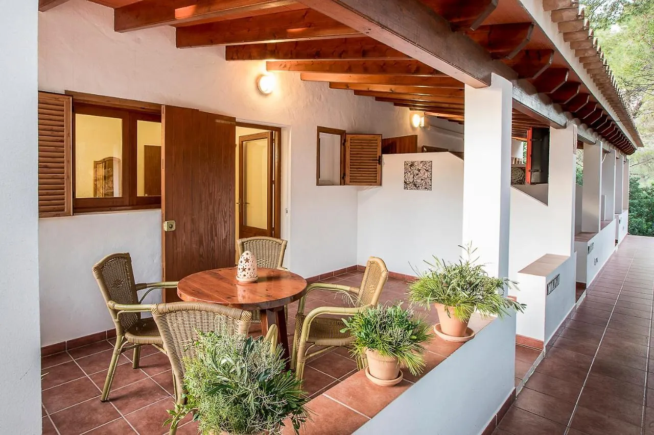 Apartamentos Molina 9-10-11 Es Calo  Es Calo (Formentera)